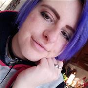 Ex studente di fumetto alla Scuola del Fumetto di Milano offre lezioni per disegno e storia dell'arte dalle scuole elementari fino al liceo
